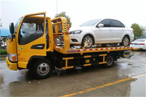 椒江区附近拖车救援24小时服务热线